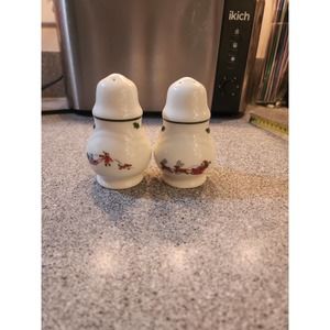 Pfaltzgraff Snow Village Salt and Peper shakers